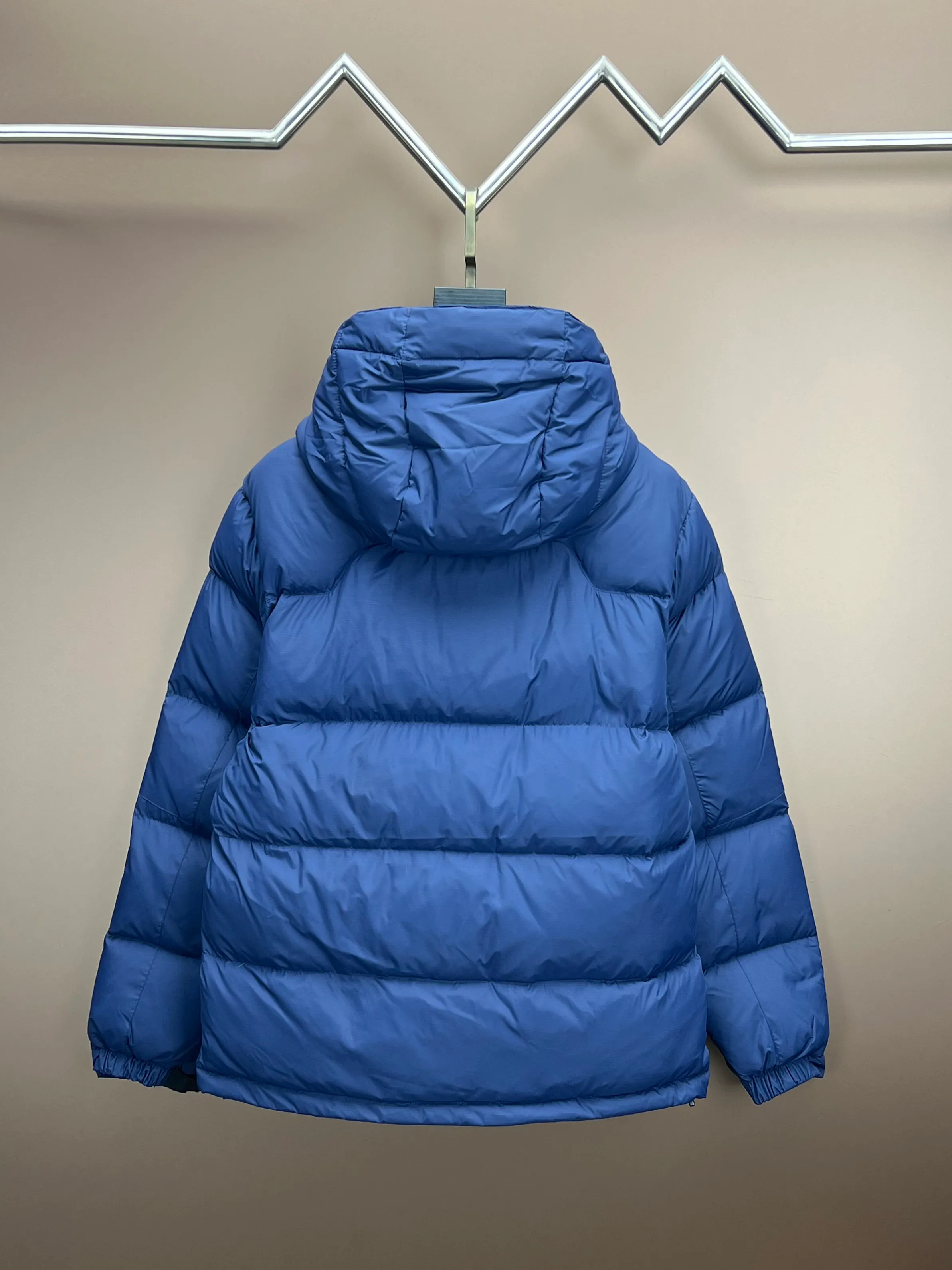 P800 Ralph Lauren classic down jacket, 80% white duck down filling, customized hardware, waterproof and anti-static fabric, three-layer lining to prevent velvet running, color, blue, black, size smLXL